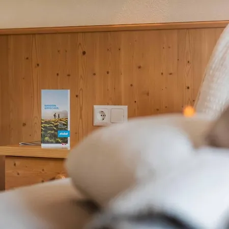 Haus Gletscherblick ノイシュティフト・イム・シュトゥーバイタール